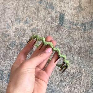 Green zigzag headband